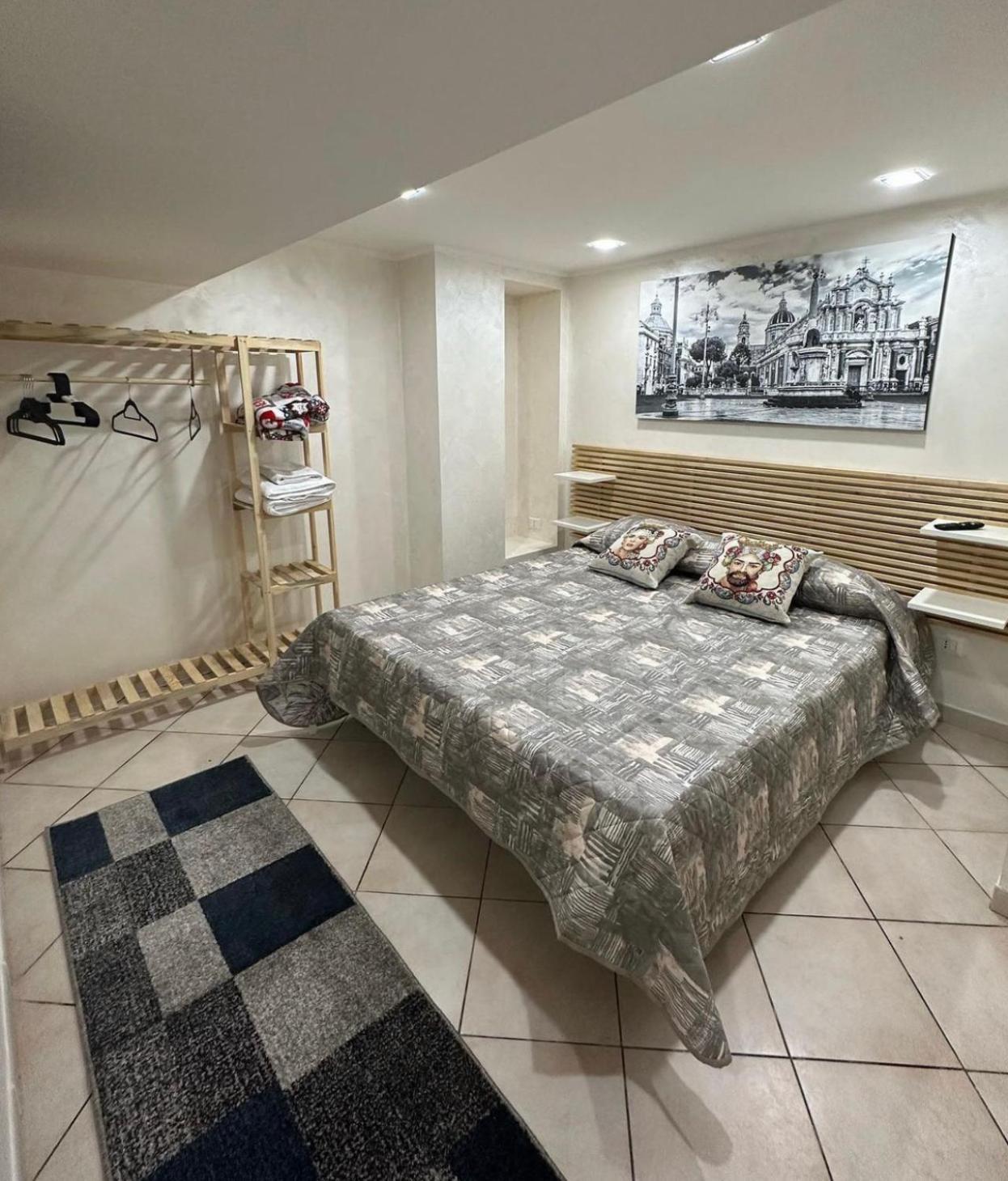 Lory House Apartment Katania Zewnętrze zdjęcie